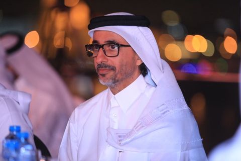 وزير الثقافة والرياضة: الشاعر يجب أن يحمل أحلام وطموحات مجتمعه ويحمل أحزانه وآلامه