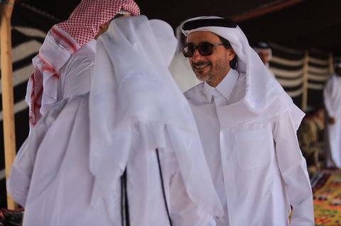 وصول سعادة السيد صلاح بن غانم العلي وزير الثقافة والرياضة لروضة الشعر