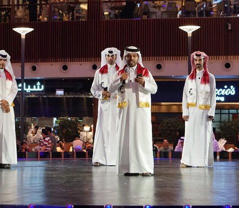 الشاعر : فهد آل سهل